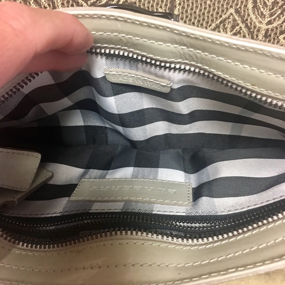 Burberry Purse - Picture 8 of 8